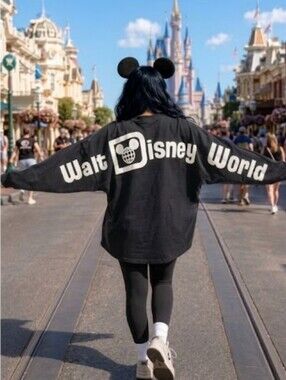 NWOT Walt Disney World Parks Long Sleeve Black Spirit Jersey S